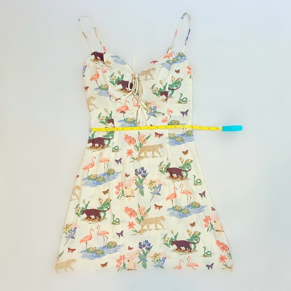 Reformation Bascom Dress in “Rainforest” print - Picture 4 of 7